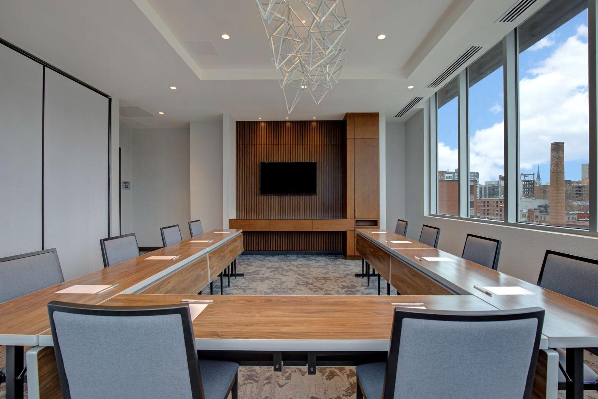 Homewood Suites By Hilton Montreal Downtown エクステリア 写真