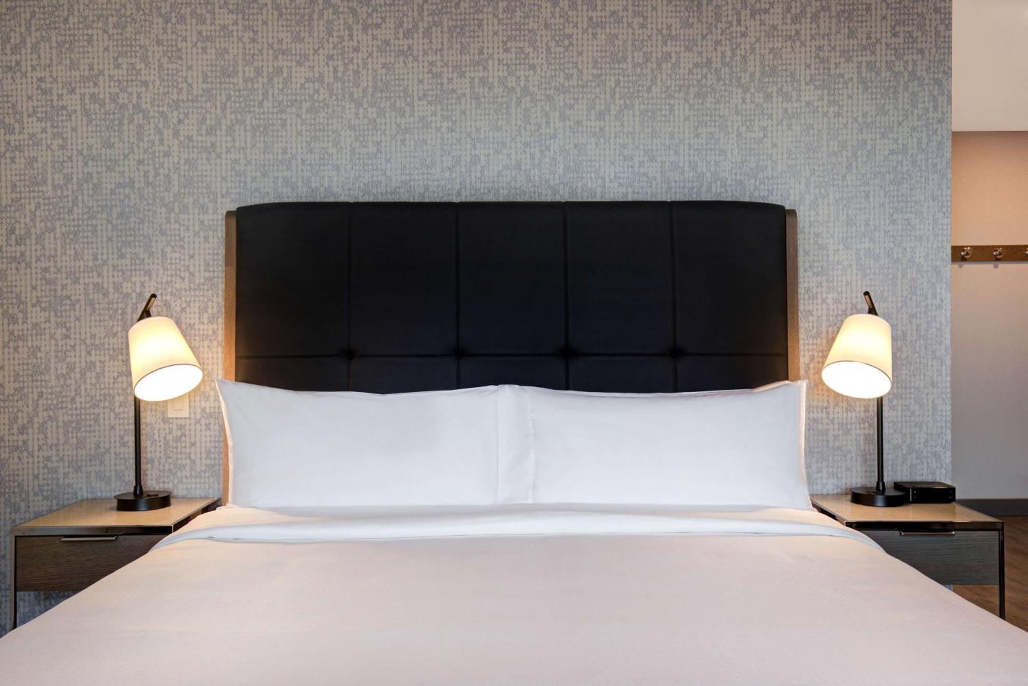 Homewood Suites By Hilton Montreal Downtown エクステリア 写真