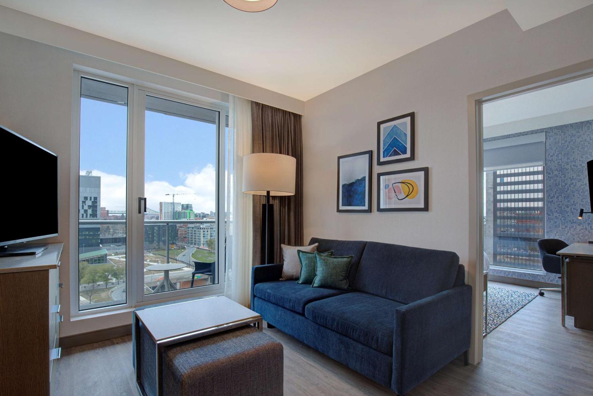 Homewood Suites By Hilton Montreal Downtown エクステリア 写真