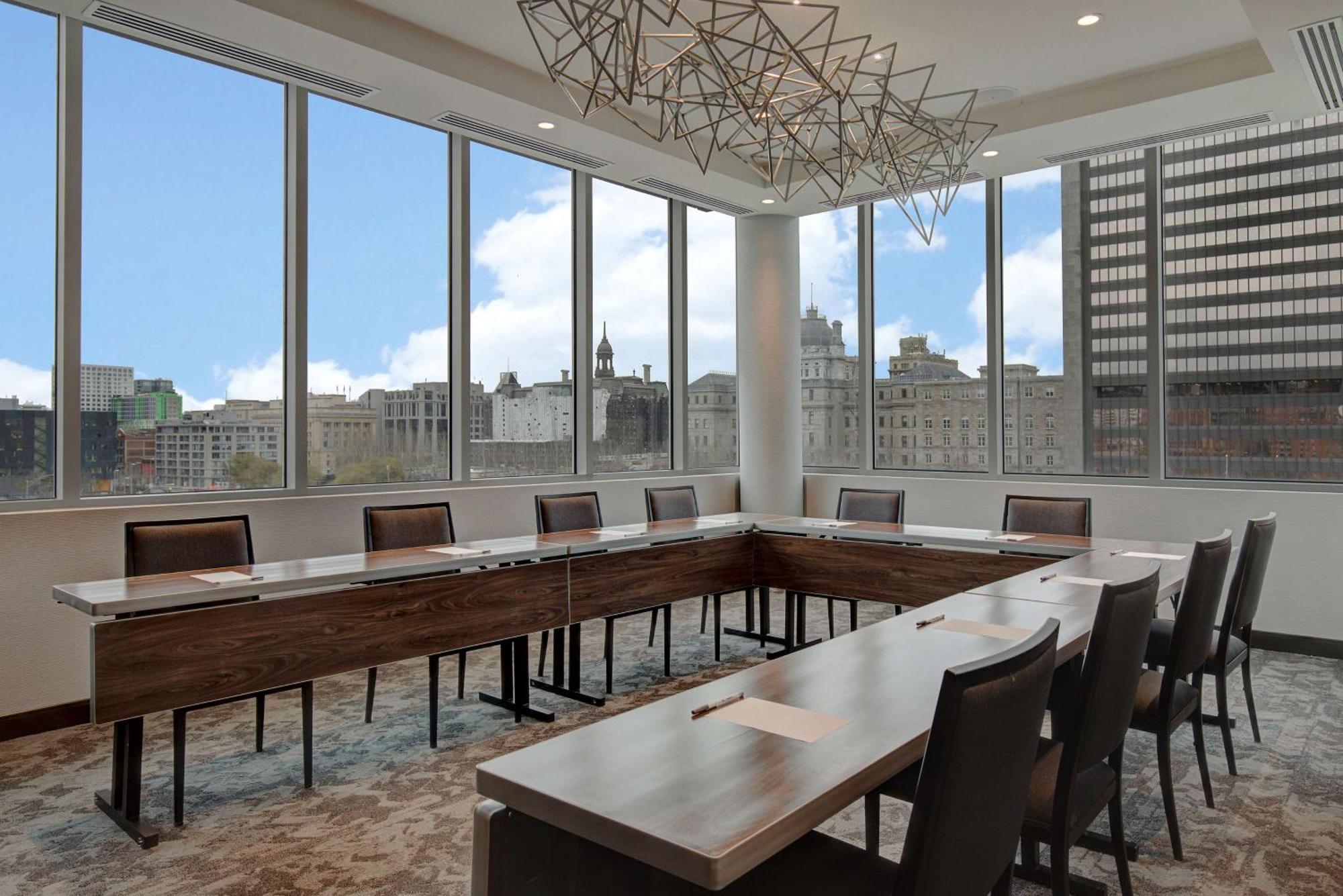 Homewood Suites By Hilton Montreal Downtown エクステリア 写真