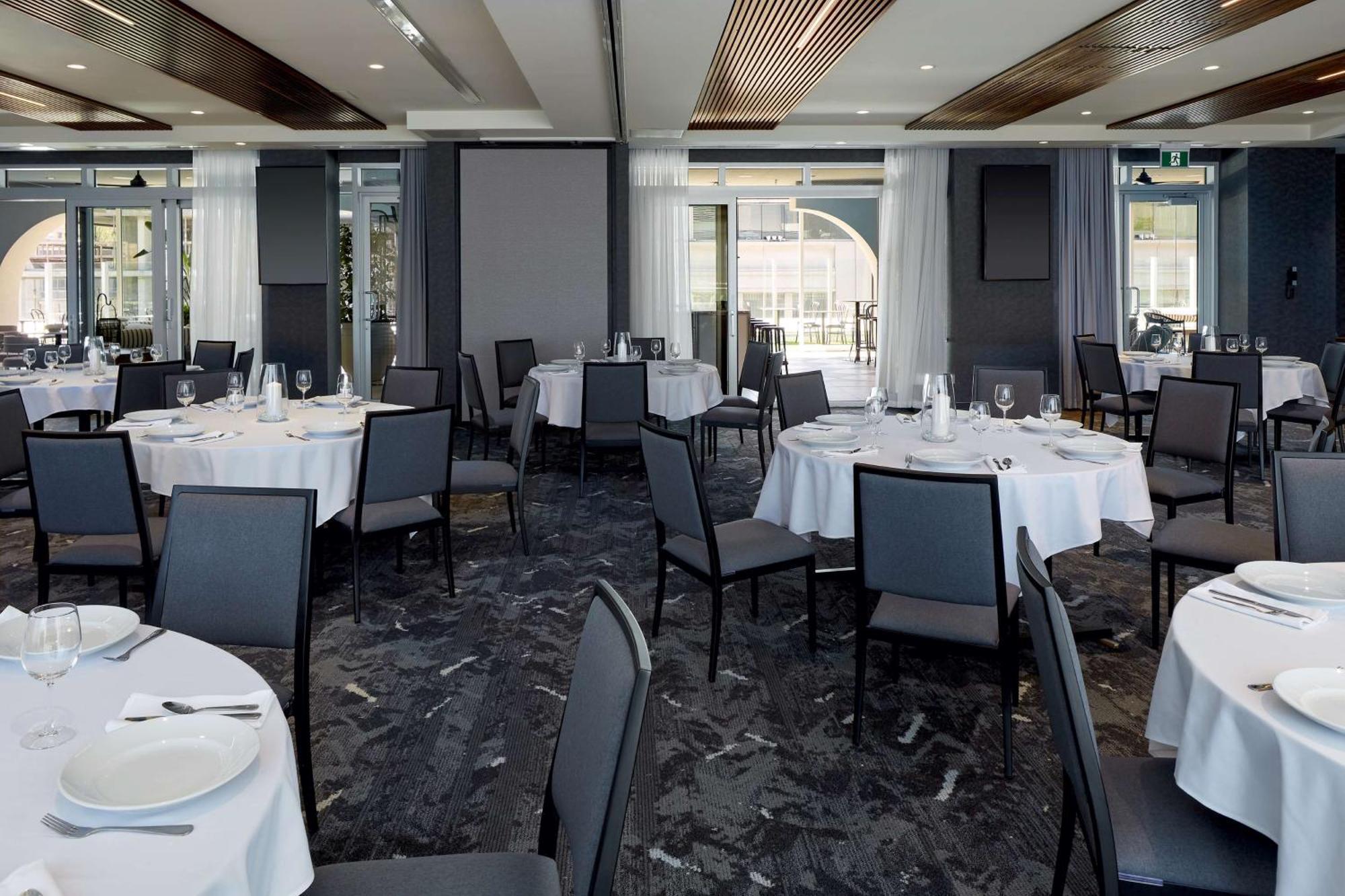 Homewood Suites By Hilton Montreal Downtown エクステリア 写真