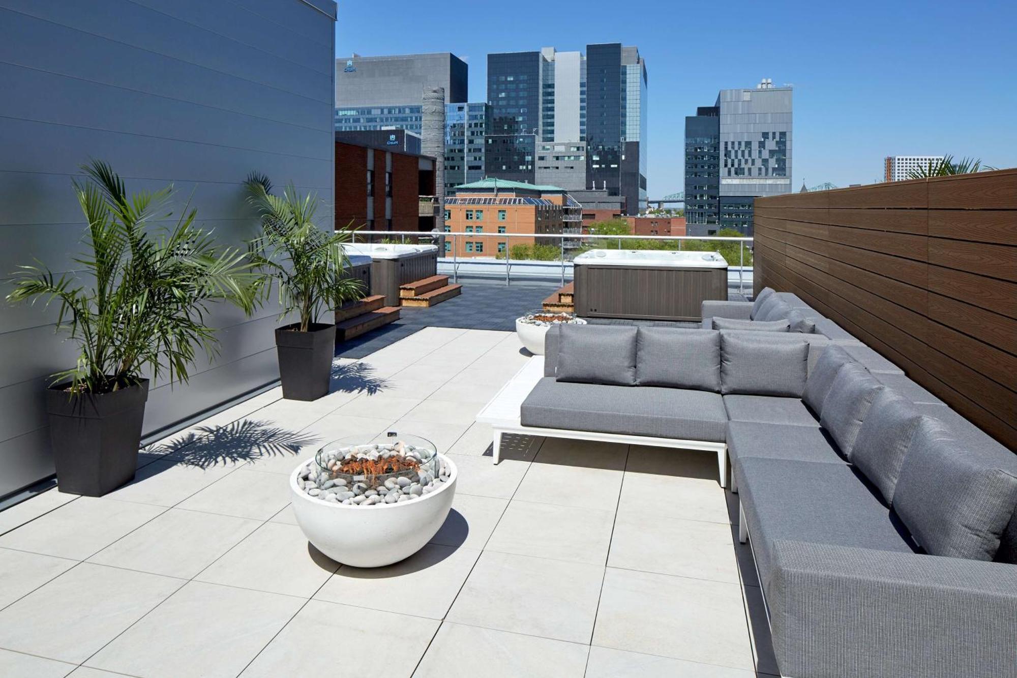 Homewood Suites By Hilton Montreal Downtown エクステリア 写真