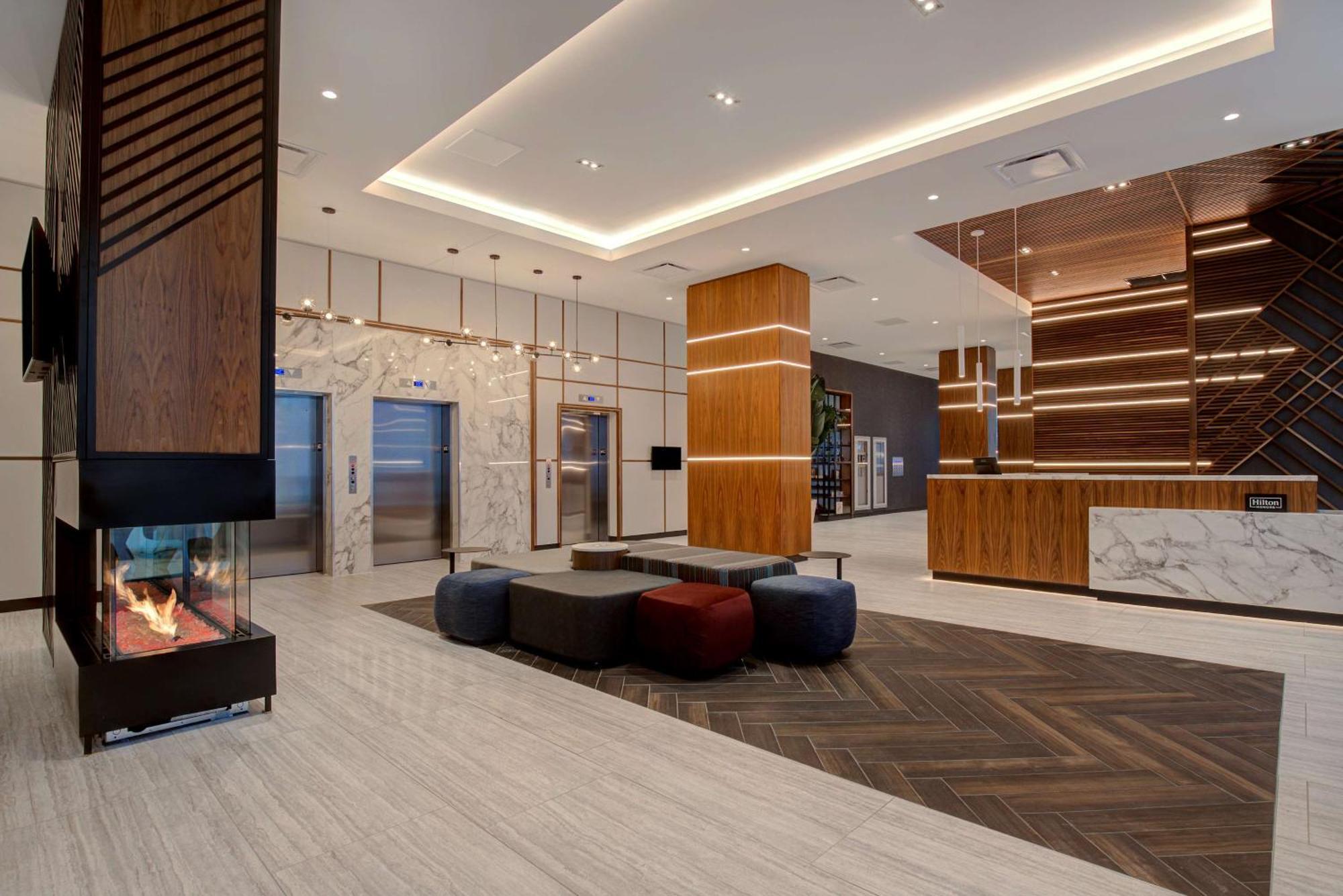 Homewood Suites By Hilton Montreal Downtown エクステリア 写真